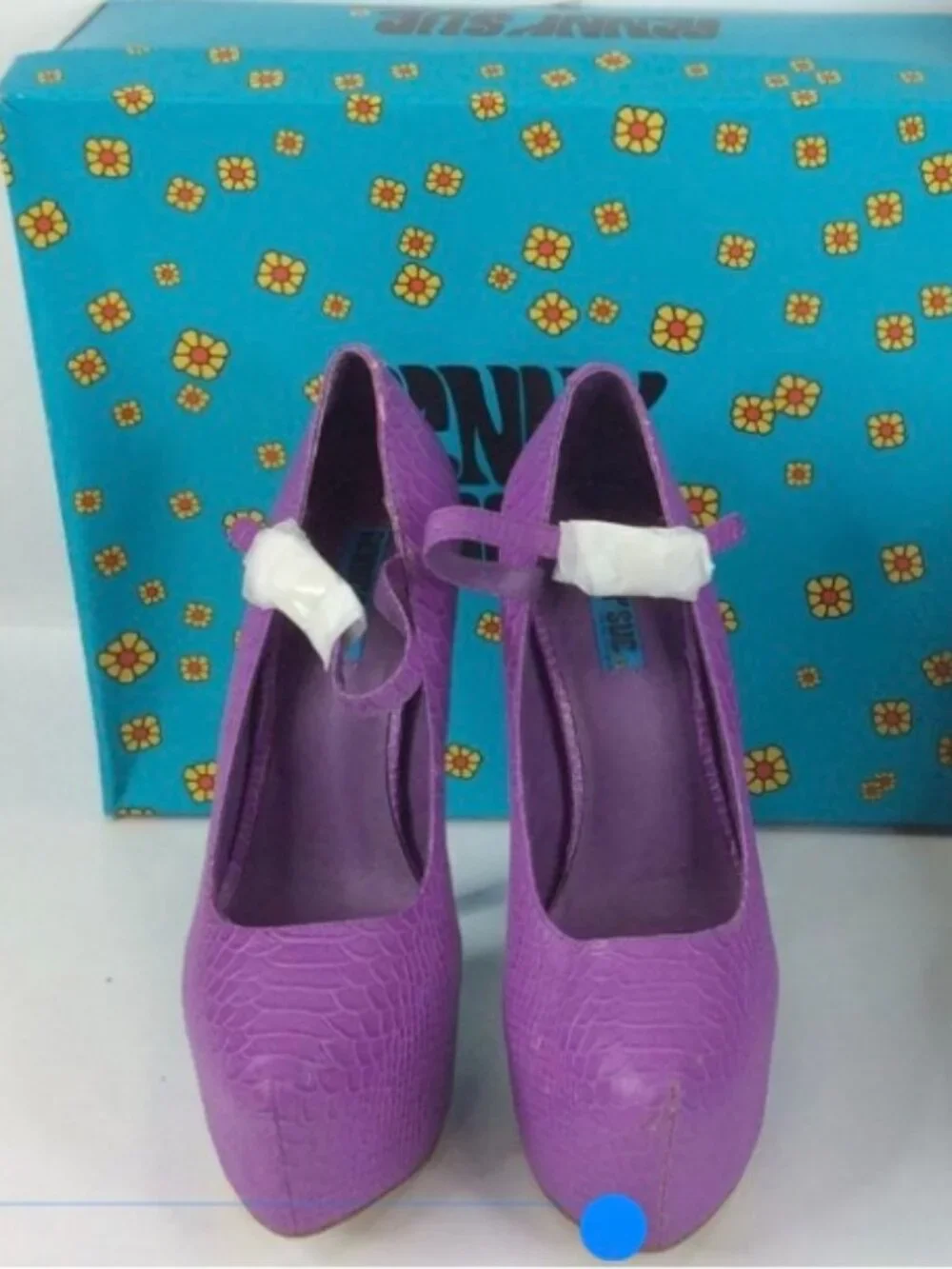 Penny Sue Platform Mary Jane Heels Purple Size 7 1/2 NIB